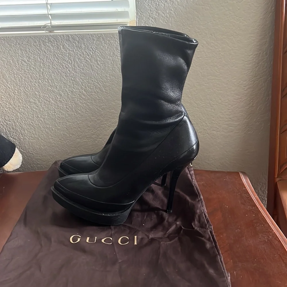 Gucci boots - Picture 2 of 9